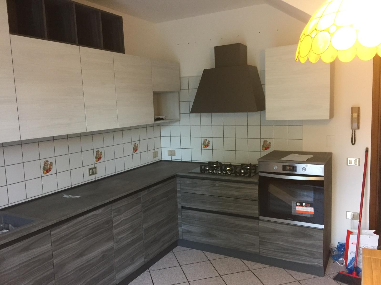arredamenti-mobil-stock-cucine00010
